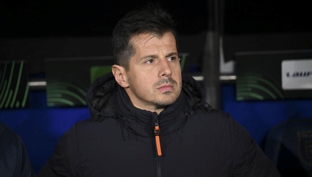 Emre Belözoğlu ndan hiç beklenmedik karar! Antalyaspor dan istifa etmişti, her şey 1 hafta sürdü... Açıklamalar peş peşe geldi! 2