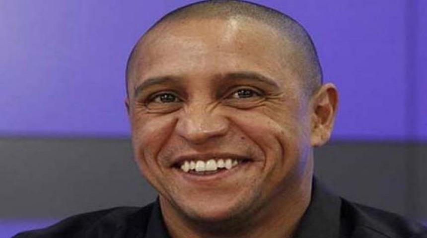 Roberto Carlos S&uuml;per Lig'e d&ouml;n&uuml;yor!