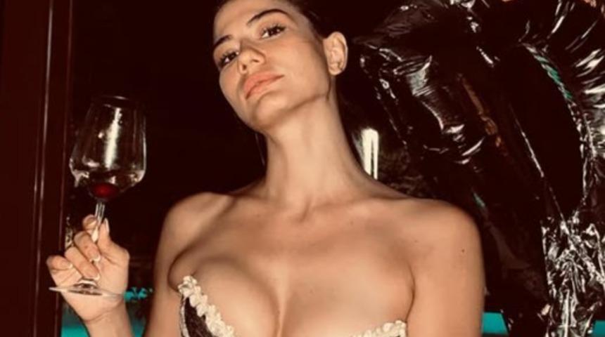 Eşref Rüya'nın Nisan'ı Demet Özdemir'den havuz pozları! Beğeni butonu çöktü 
