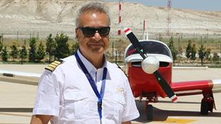 Düşen uçakta hayatını kaybeden pilotun son sözleri kahretti: 'Bu dünya turu çocukluk hayalimdi'