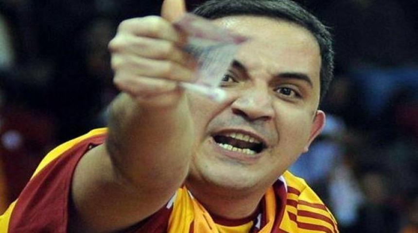 "Ali Ko&ccedil;... Hakemi sen mi bağladın?"