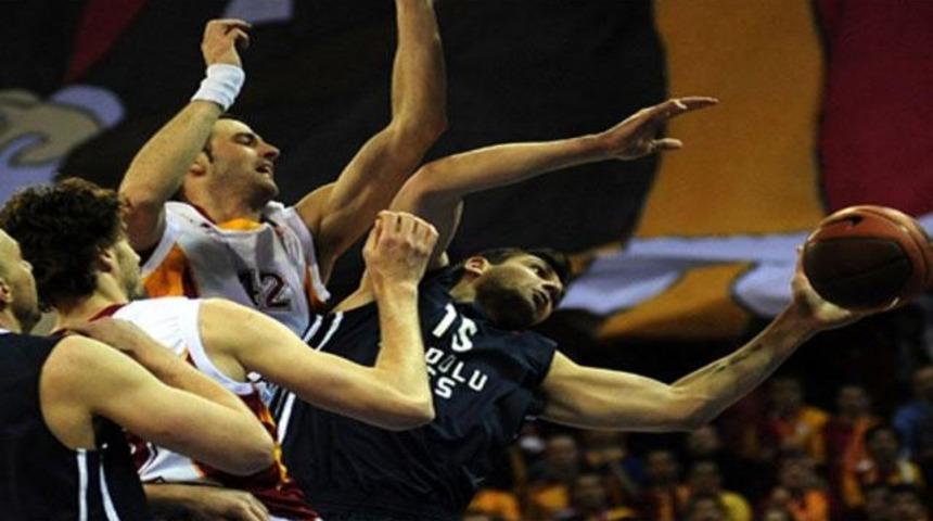 T&uuml;rk gecesinde g&uuml;len Galatasaray Medical Park