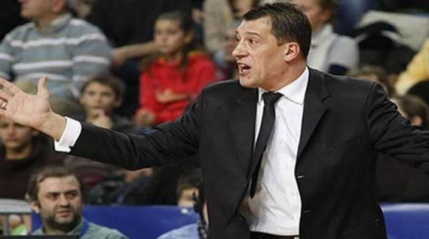 Anadolu Efes, Ufuk Sarıca ile yollarını ayırdı