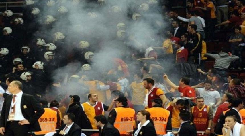 G.Saray-F.Bah&ccedil;e derbisinde skandal!