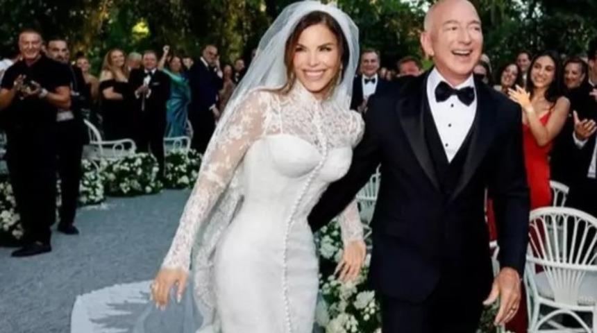 Evlilik için 50 milyon dolar harcadığı söyleniyordu! Jeff Bezos düğünden sonra hisse satmaya başladı