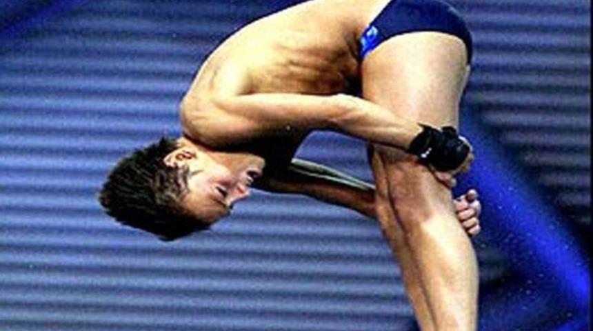 2 saniyede 4.5 takla!