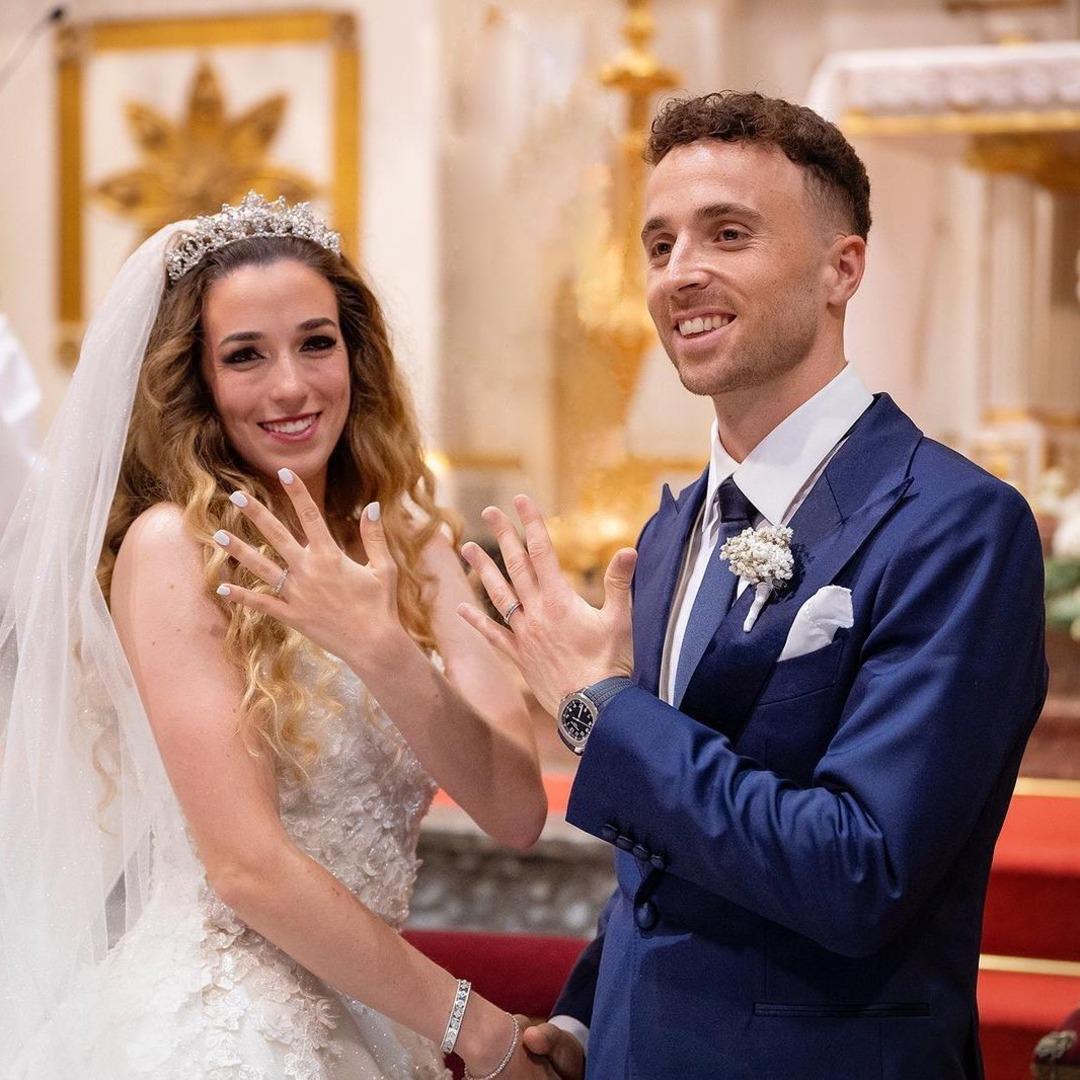 Liverpool un dünyaca ünlü yıldızı Diogo Jota hayatını kaybetti! Futbol dünyasını yasa boğan trafik kazası! Daha 11 gün önce evlenmişti... 4