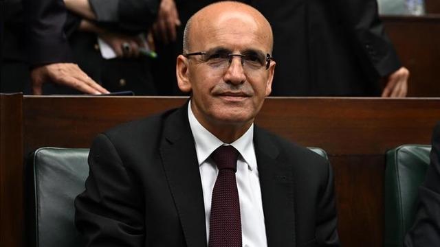 'Gıdadan eğitime, ulaştırmaya...' Bakan Şimşek'ten enflasyon mesajı! 'Başladı ve devam edecek'