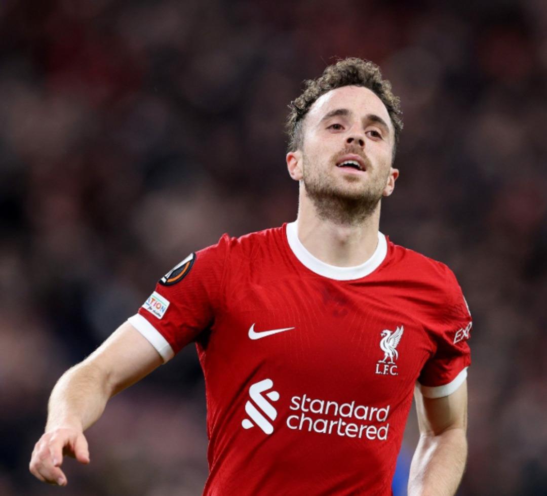 Diogo Jota nın hayatını kaybettiği kazanın görüntüleri ortaya çıktı! Araç yanarak paramparça halde bulunmuş... 4