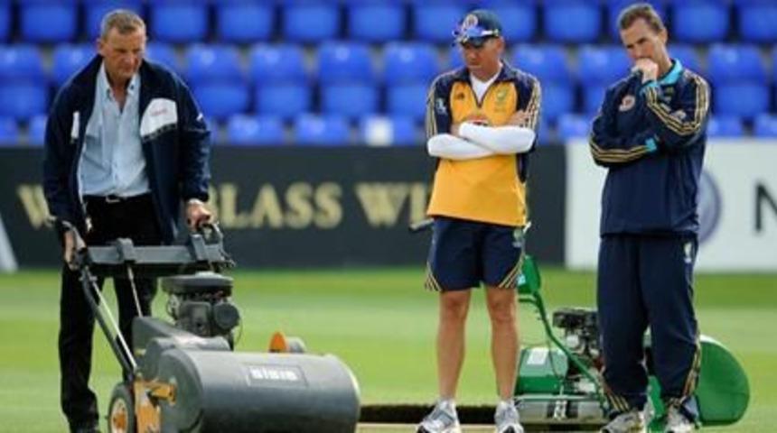 Australian set-up overhauled