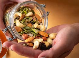 Türkiye'nin dev kuruyemiş markası iflasın eşiğinde! Alacaklılar ödeme bekliyordu, mahkemeden dev şirket için karar çıktı