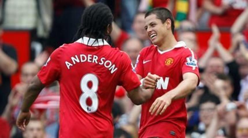 Hernandez heads United closer to title