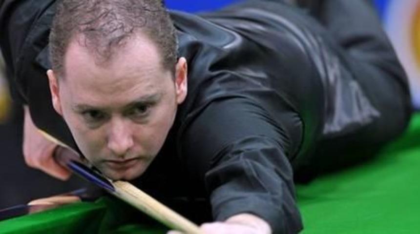 Dott prevails in tense battle with Carter