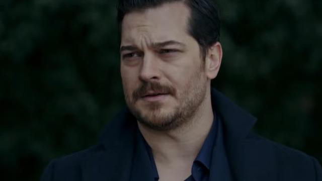 Eşref Rüya'nın yıldızı Çağatay Ulusoy dinlenmek yerine film çekecek! 2 sürpriz partner... 