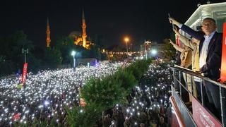 Saraçhane'de izinsiz eylem yapan 13 kişi tutuklandı!