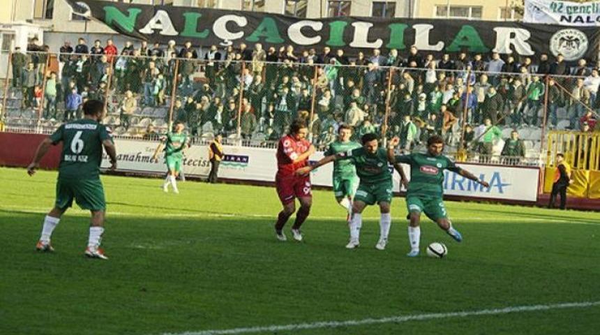 İstanbul'da sessiz d&uuml;ello..!