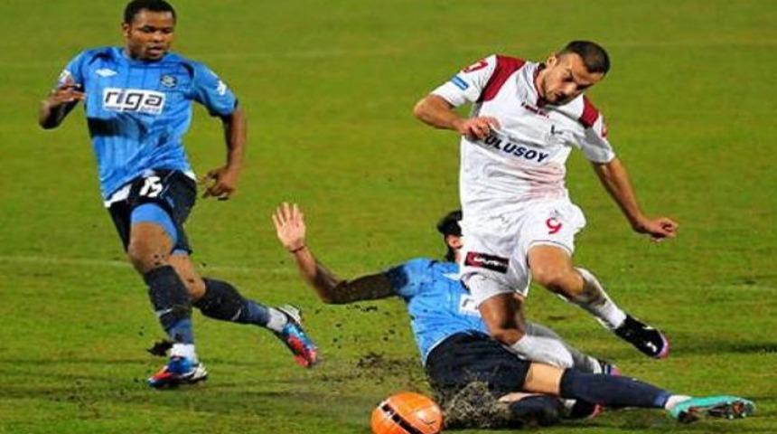 Adana Demir, fırsatı tepmedi!