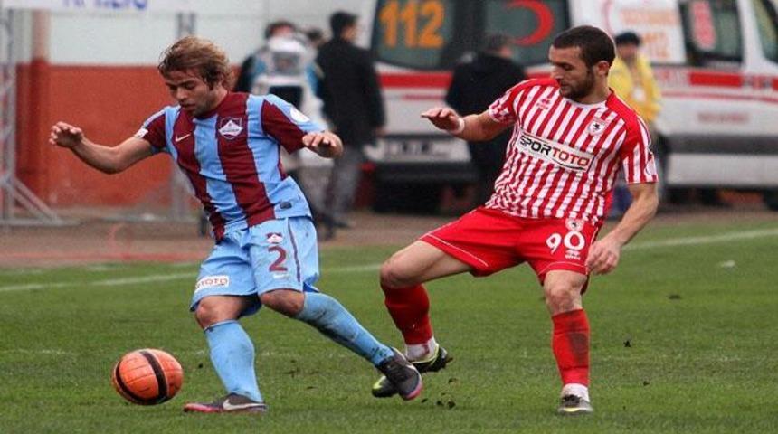 Trabzon 10 kişiyle kazandı!