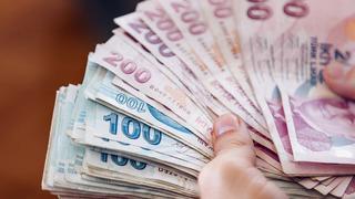 En düşük emekli maaşının 16 bin 881 TL’ye yükseltilmesini öngören madde, Plan ve Bütçe Komisyonu'nda kabul edildi