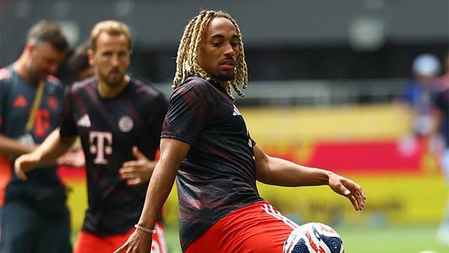 Galatasaray Sacha Boey için Bayern Münih ile anlaşmaya vardı! Söz sırası Boey'de... Cimbom'un transferde rakibi Fransa devi