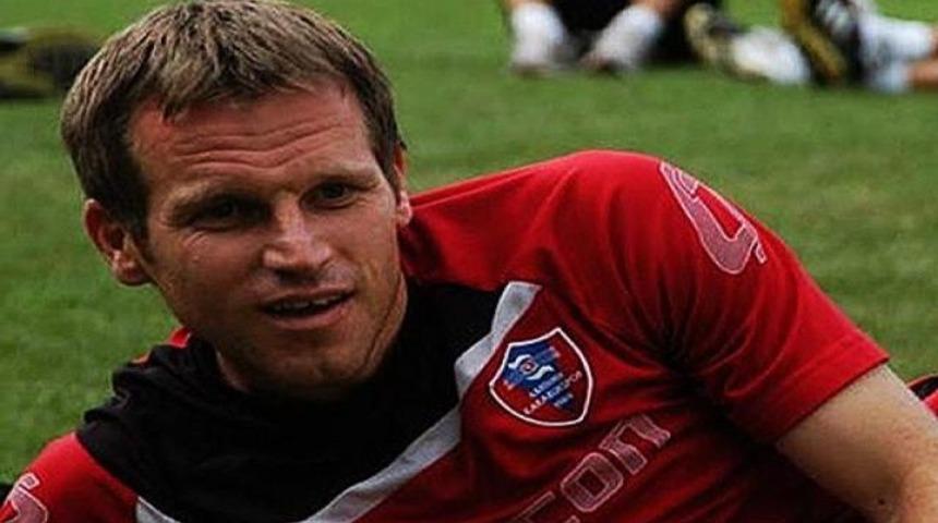 Mustafa Denizli'nin ilk transfer bombası..!