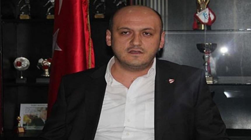 "Stoper, &ouml;n libero ve kanat mevkilerine transfer yaptık"