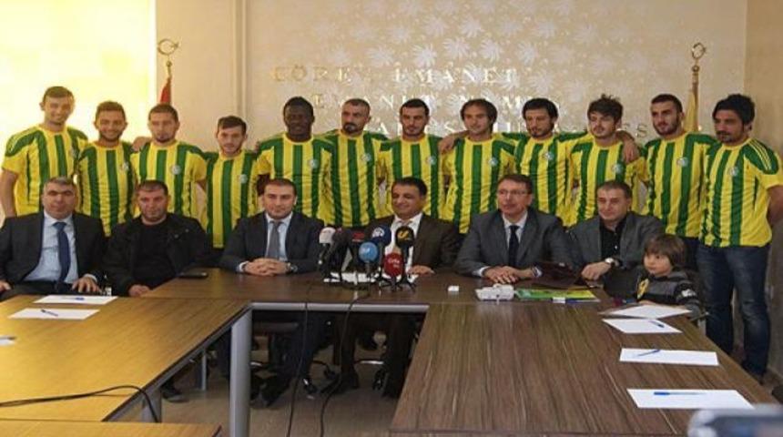 Şanlıurfaspor'da 18 imza birden!