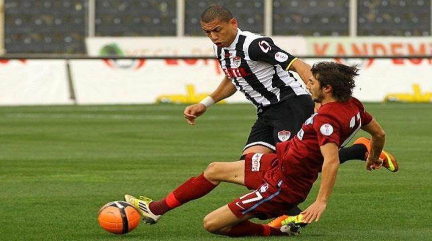 Manisa, Trabzon'u 90'da vurdu!