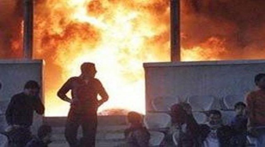 Adana derbisi &ouml;ncesinde b&uuml;y&uuml;k olaylar!