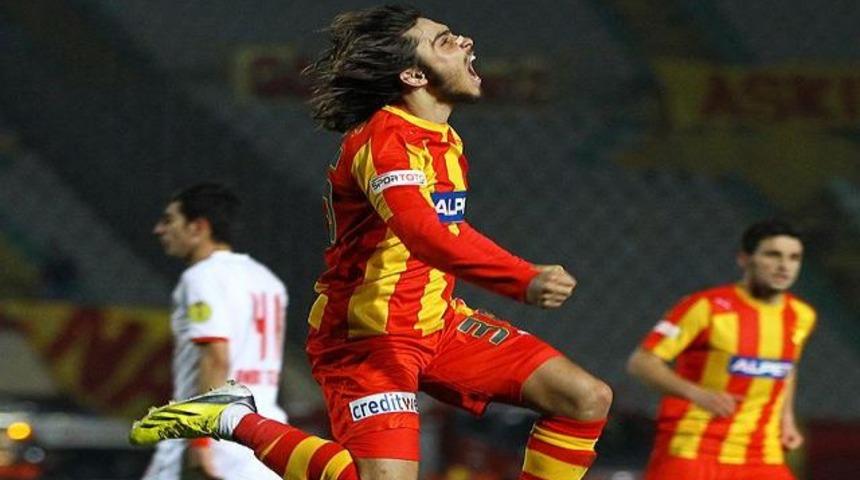 Dev derbide muhteşem d&ouml;n&uuml;ş..!