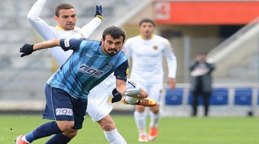 Adana Demir 'g&uuml;c&uuml;'n&uuml; g&ouml;sterdi!