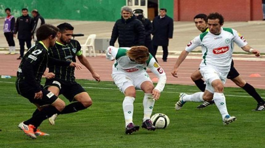 Konyaspor ilk yarıda bitirdi!
