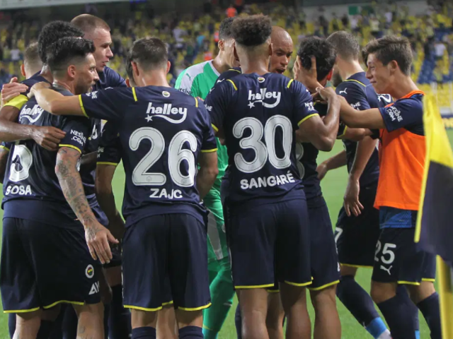 Türkiye'ye döndü! Eski Fenerbahçeli 1. Lig'e imza attı