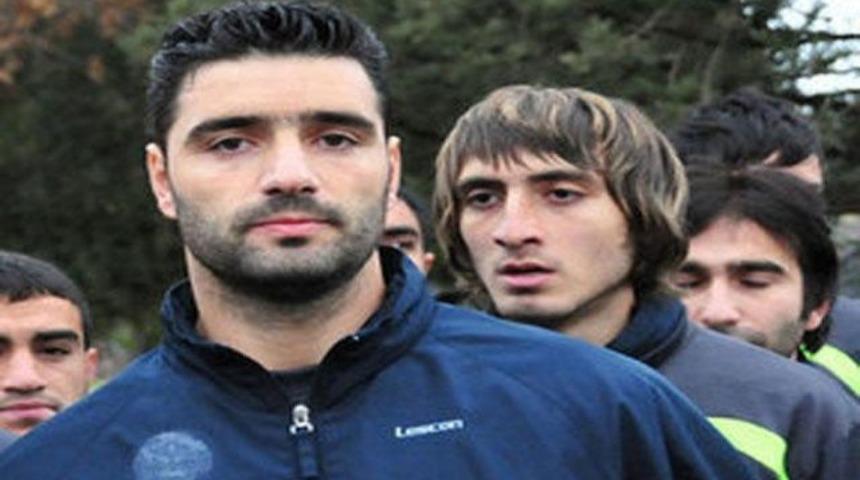 'A&ccedil;ız, yalvarıyoruz, sahip &ccedil;ıkın!'