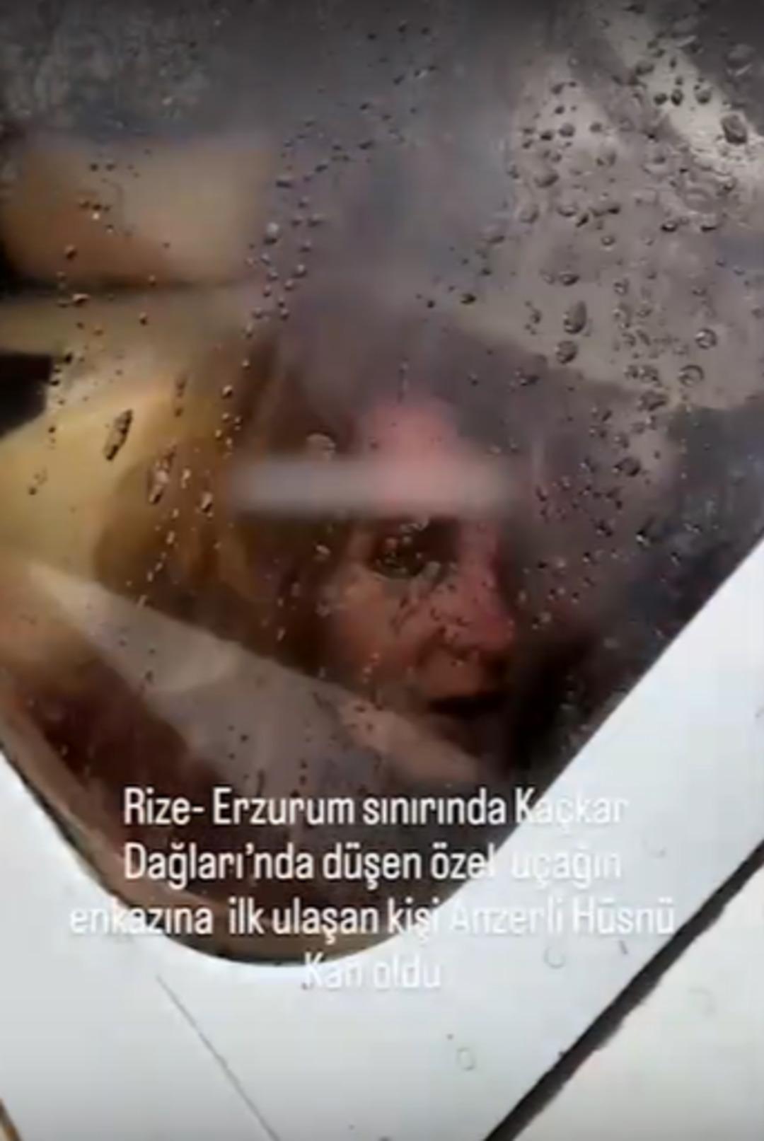 Kaçkar Dağları na düşen uçağın ilk görüntüleri ortaya çıktı! Vatandaş buldu, enkazdaki yolcuyla konuşmaya çalıştı! İşte o anlar... 2