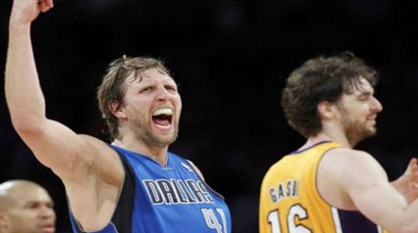 Şampiyona bir darbe daha!