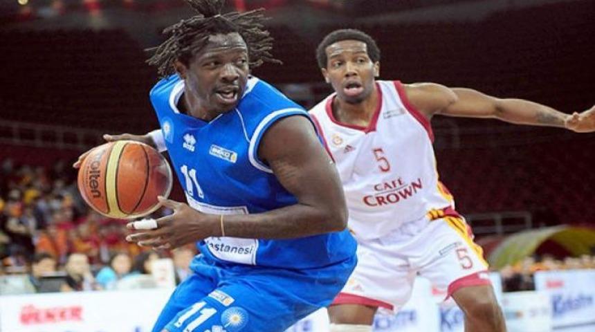 Antalya Aslan'ı avladı, play-off'a kaldı!