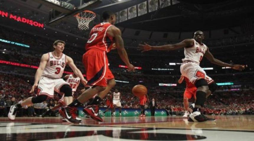 &Ouml;merli Chicago finale y&uuml;r&uuml;yor!