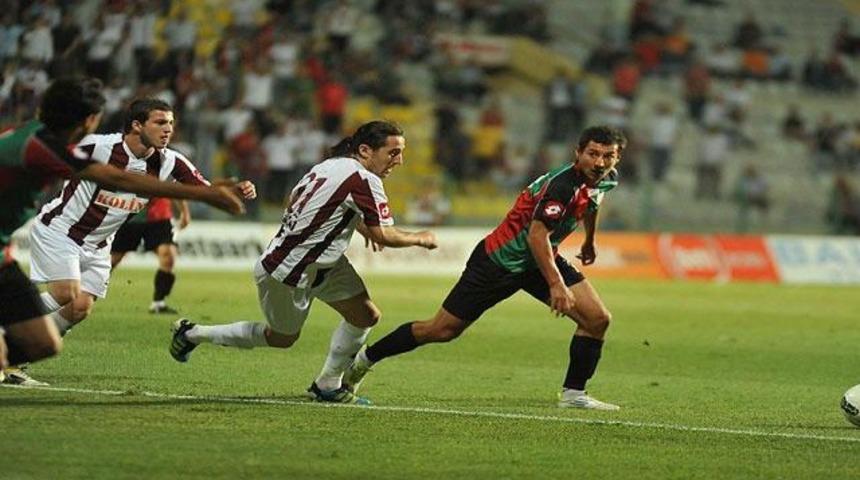 Elazığ, Karşıyaka'yı ge&ccedil;ti! (Video)