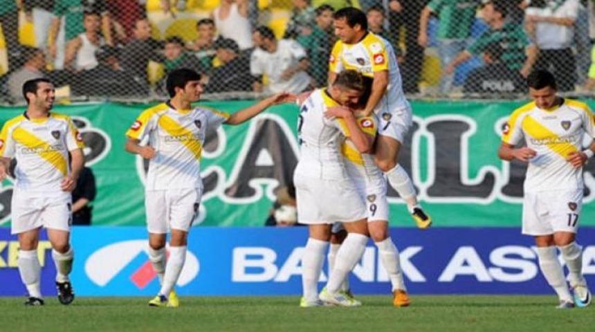 Bucaspor 'Zafer'e koştu! (Video)