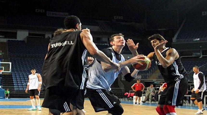 A Milliler Antalya'ya gitti!