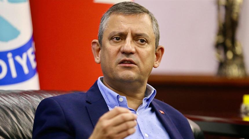 CHP lideri &Ouml;zg&uuml;r &Ouml;zel, yapılan zamlar sonrası konuştu: "Anadolu tarihinde ilk defa g&ouml;r&uuml;lm&uuml;ş bir olay"