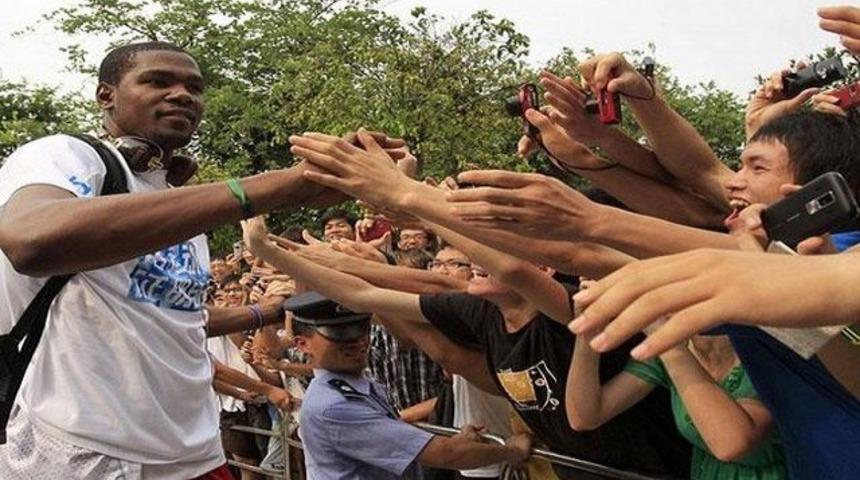 Kevin Durant &Ccedil;in'de!..