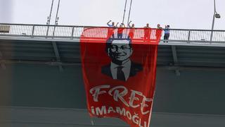 Köprüye İmamoğlu görseli asmışlardı! CHP'li vekillerle ilgili yeni gelişme