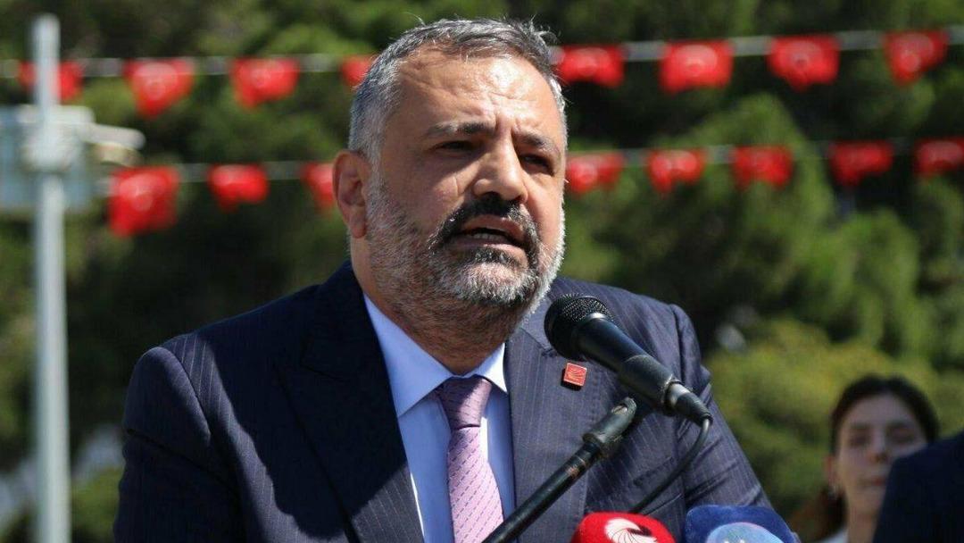 İzmir deki yolsuzluk operasyonu... Tunç Soyer ve CHP İzmir İl Başkanı Şenol Aslanoğlu dahil çok sayıda kişiye tutuklama 2