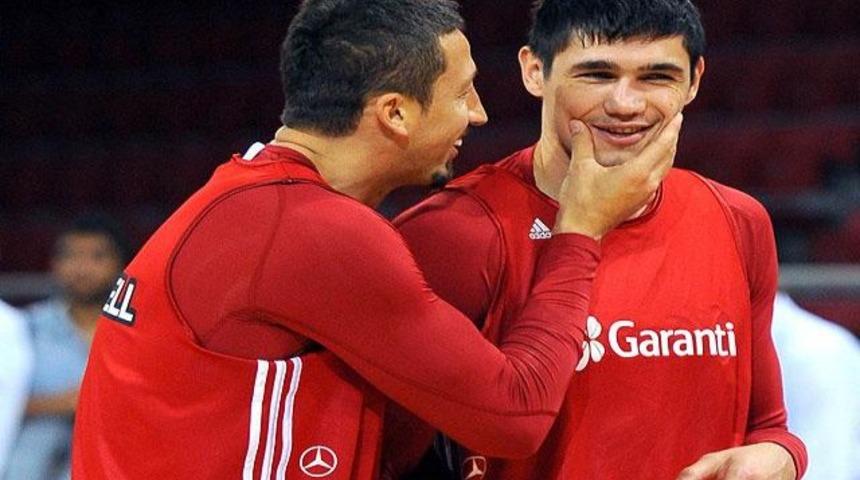 Anadolu Efes Ersan'ı bırakmak istemiyor!