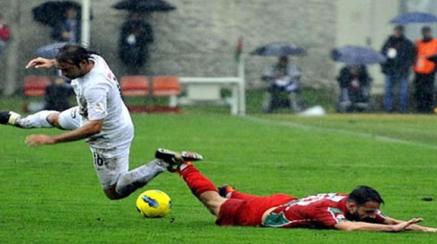 Karşıyaka &ccedil;ok rahat! (Video)