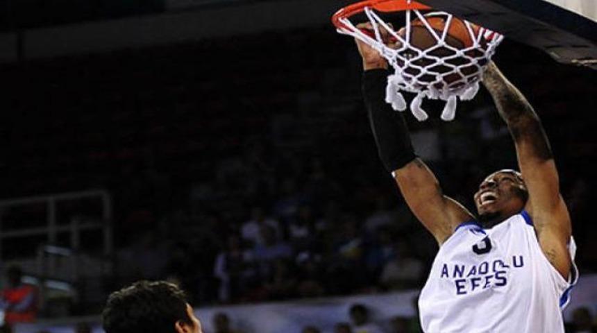 Anadolu Efes Armani deplasmanında!