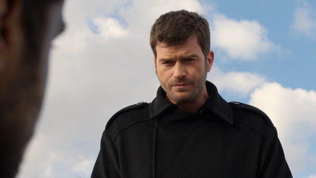 Ülkeyi terk edeceği söyleniyordu! Kıvanç Tatlıtuğ'un yeni adresi belli oldu 