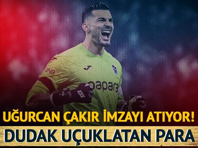 Uğurcan Çakır imzayı attı! Tarihe geçecek sözleşme...
